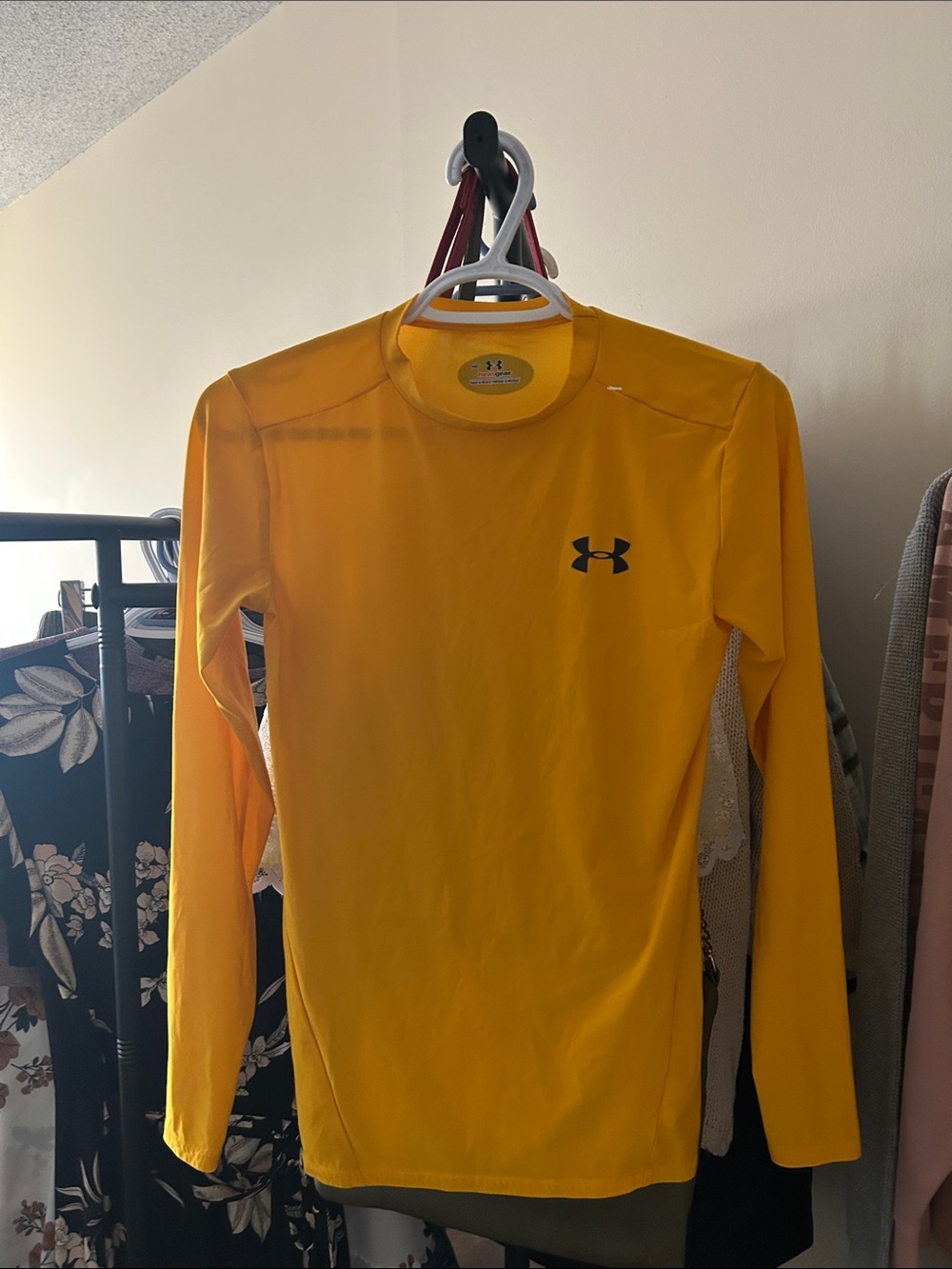 Under Armour Men’s Long Sleeve Performance Shirt - Yellow